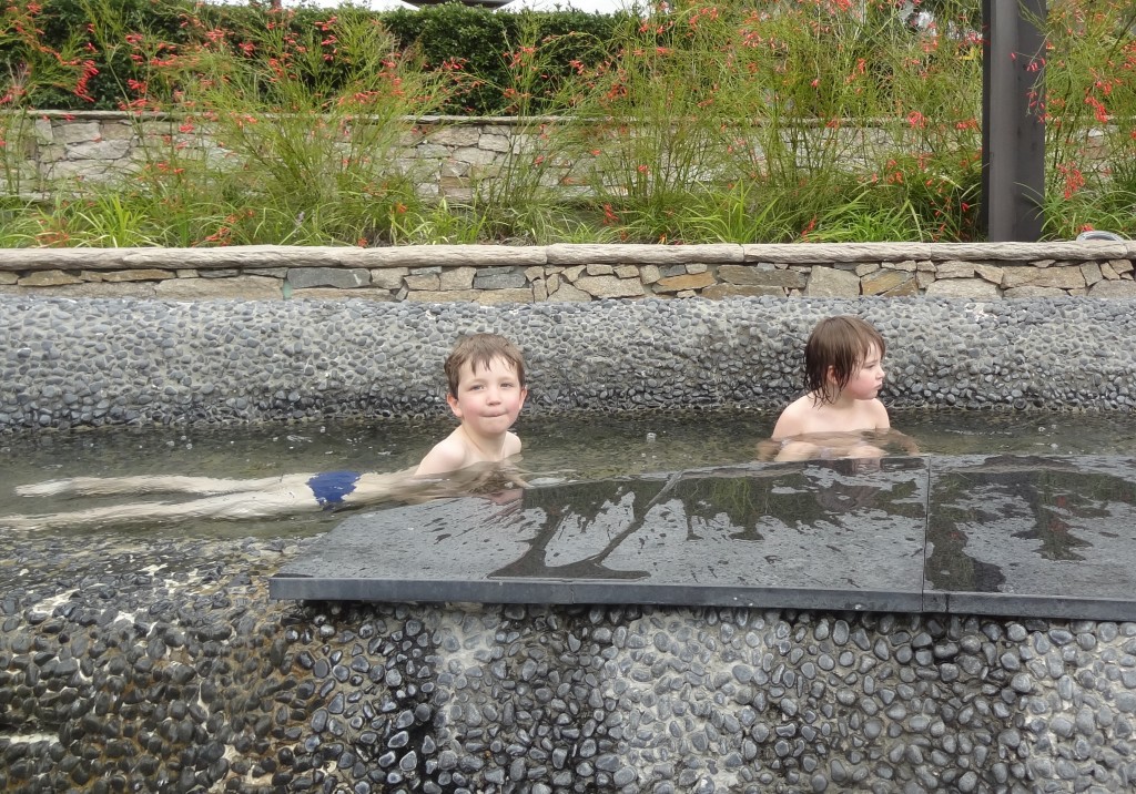 Wasserspaß im Charlestown Square